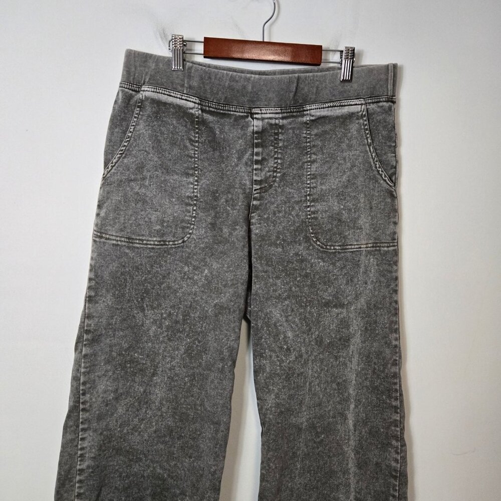 XCVI Sz M Wide Leg Pull-On Grey Washed Pull-On Raw Hem Jean Chambray Ankle Pants - Picture 5 of 9